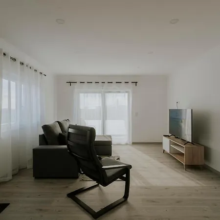 112 - Ferrel Apartment *